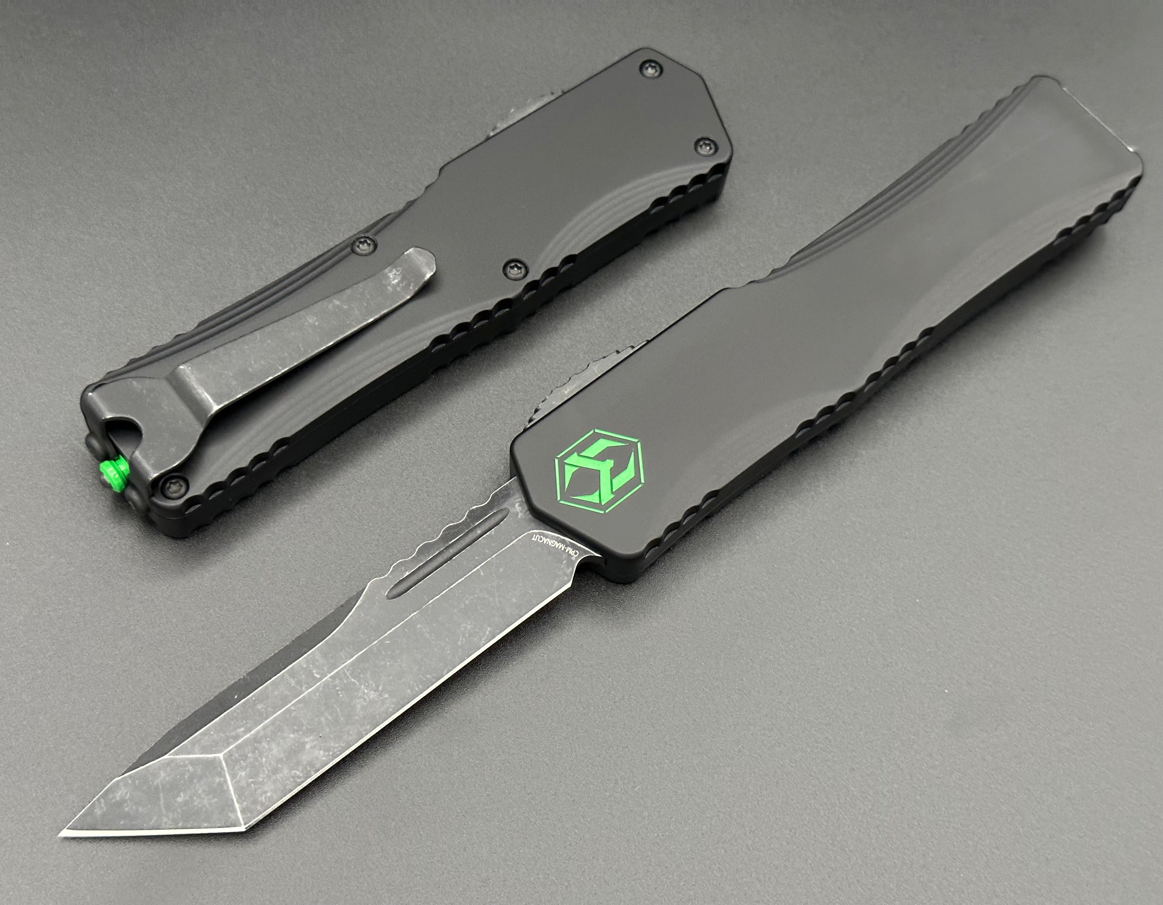 Heretic Knives Blade Show 2023 Colossus Battle Black Tanto w/ Heretic Green Logo - Tristar Edge